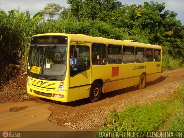 TCGL - Transportes Coletivos Grande Londrina 4464 na cidade de Londrina, Paraná, Brasil, por David Arthur. Número da foto: #71.