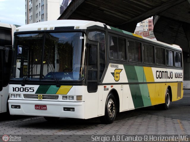 Empresa Gontijo de Transportes 10065 na cidade de Belo Horizonte, Minas Gerais, Brasil, por Sérgio Augusto Braga Canuto. ID da foto: 48077.