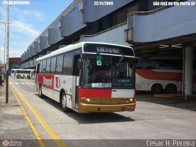 Expresso Itamarati 4906 na cidade de São José do Rio Preto, São Paulo, Brasil, por Cesar H. Pereira. Número da foto: #50618.