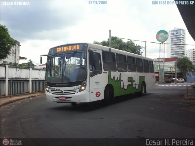 Luwasa 33001 na cidade de São José do Rio Preto, São Paulo, Brasil, por Cesar H. Pereira. Número da foto: #50627.