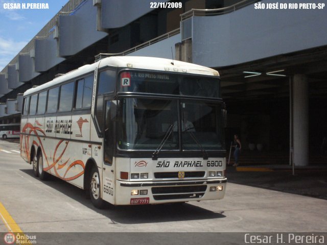 Viação São Raphael 6900 na cidade de São José do Rio Preto, São Paulo, Brasil, por Cesar H. Pereira. Número da foto: #50572.