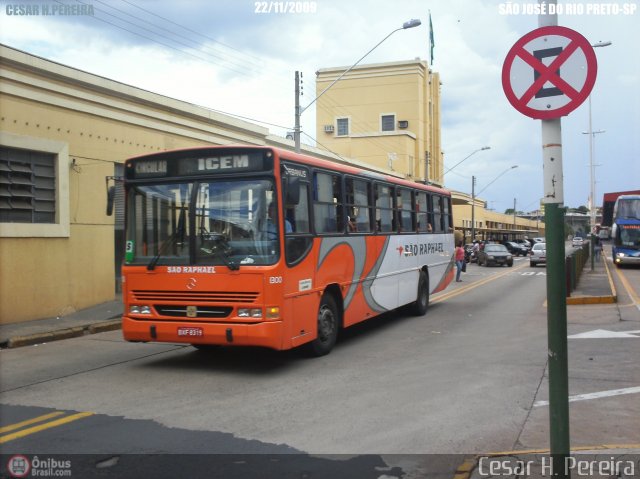 Viação São Raphael 1300 na cidade de São José do Rio Preto, São Paulo, Brasil, por Cesar H. Pereira. Número da foto: #50974.