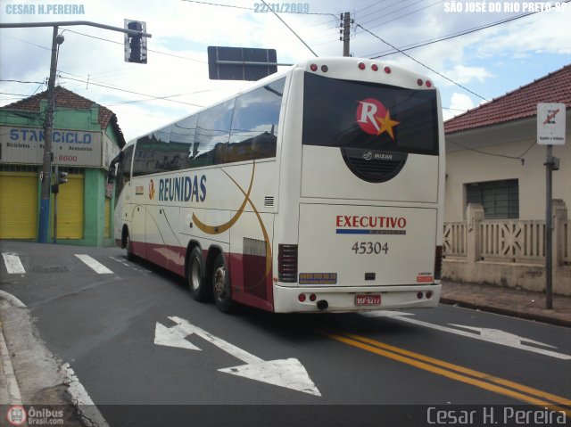 Empresa Reunidas Paulista de Transportes 45304 na cidade de São José do Rio Preto, São Paulo, Brasil, por Cesar H. Pereira. Número da foto: #51133.