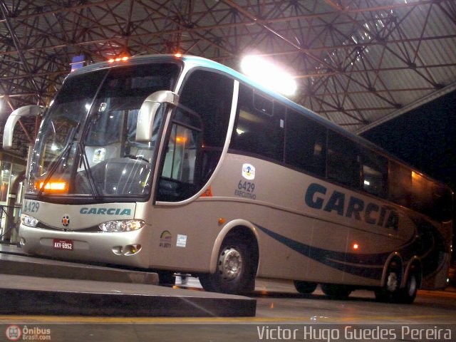 Viação Garcia 6429 na cidade de Maringá, Paraná, Brasil, por Victor Hugo Guedes Pereira. Número da foto: #44945.