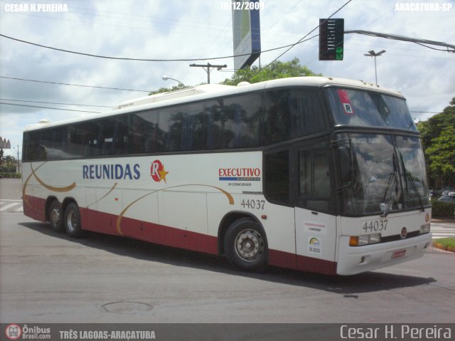 Empresa Reunidas Paulista de Transportes 44037 na cidade de Araçatuba, São Paulo, Brasil, por Cesar H. Pereira. Número da foto: #58319.