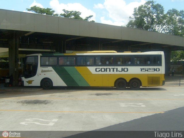 Empresa Gontijo de Transportes 15230 na cidade de Ribeirão Preto, São Paulo, Brasil, por Tiago Lins. Número da foto: #59820.