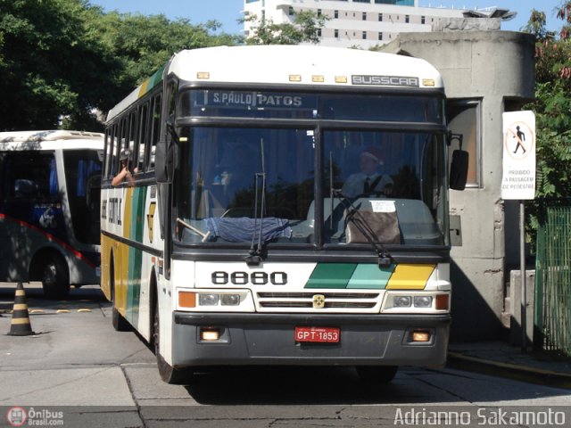 Empresa Gontijo de Transportes 8880 na cidade de São Paulo, São Paulo, Brasil, por Adrianno Sakamoto. Número da foto: #54550.