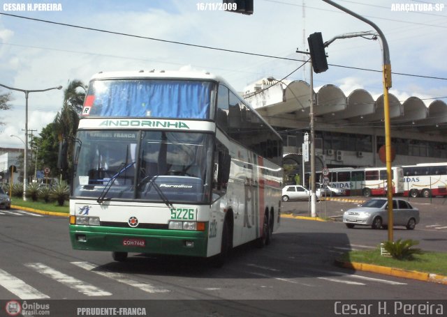 Empresa de Transportes Andorinha 5226 na cidade de Araçatuba, São Paulo, Brasil, por Cesar H. Pereira. Número da foto: #55265.