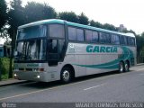 Viação Garcia 6733 na cidade de Curitiba, Paraná, Brasil, por Wagner Domingos Ivanesken. Número da foto: #1084.