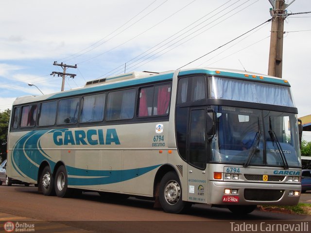 Viação Garcia 6794 na cidade de Cornélio Procópio, Paraná, Brasil, por Tadeu Carnevalli. ID da foto: 3941.