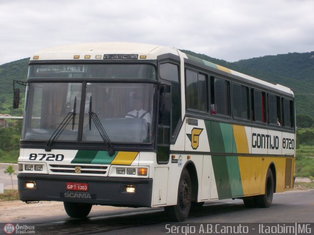 Empresa Gontijo de Transportes 8720 na cidade de Itaobim, Minas Gerais, Brasil, por Sérgio Augusto Braga Canuto. ID da foto: 4968.