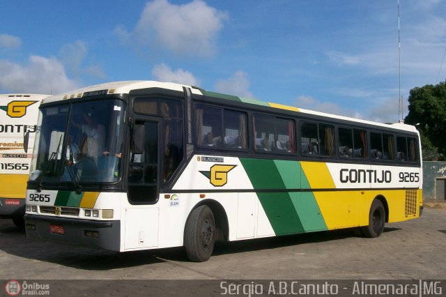 Empresa Gontijo de Transportes 9265 na cidade de Almenara, Minas Gerais, Brasil, por Sérgio Augusto Braga Canuto. ID da foto: 5055.