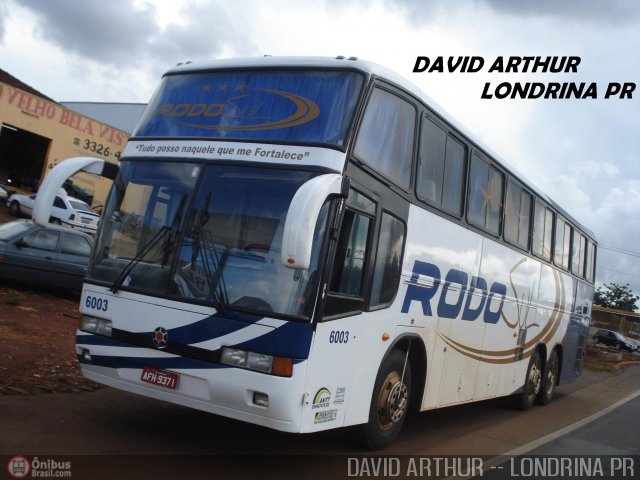 Rodo Sul Turismo e Fretamento 6003 na cidade de Londrina, Paraná, Brasil, por David Arthur. ID da foto: 3329.