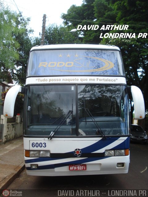 Rodo Sul Turismo e Fretamento 6003 na cidade de Londrina, Paraná, Brasil, por David Arthur. Número da foto: #3328.