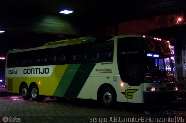 Empresa Gontijo de Transportes 15110 na cidade de Belo Horizonte, Minas Gerais, Brasil, por Sérgio Augusto Braga Canuto. Número da foto: #5518.