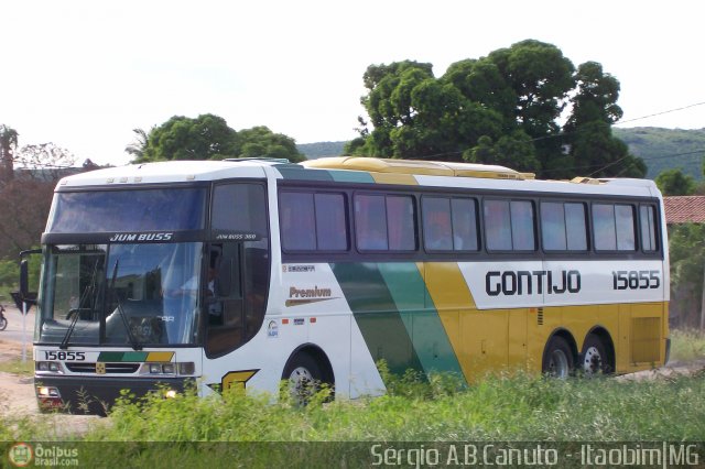 Empresa Gontijo de Transportes 15855 na cidade de Itaobim, Minas Gerais, Brasil, por Sérgio Augusto Braga Canuto. ID da foto: 8723.