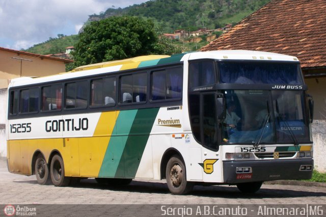 Empresa Gontijo de Transportes 15255 na cidade de Almenara, Minas Gerais, Brasil, por Sérgio Augusto Braga Canuto. Número da foto: #8939.