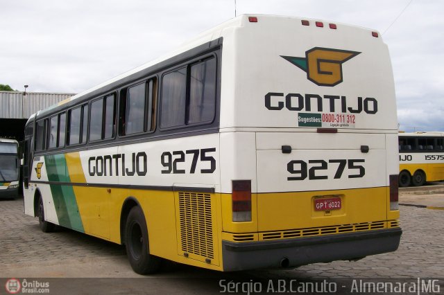 Empresa Gontijo de Transportes 9275 na cidade de Almenara, Minas Gerais, Brasil, por Sérgio Augusto Braga Canuto. Número da foto: #10020.