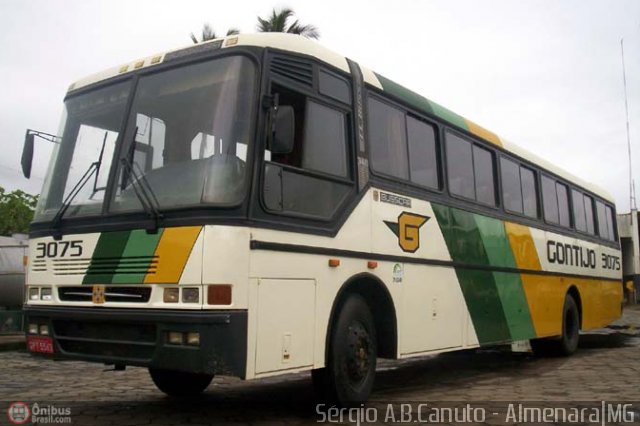 Empresa Gontijo de Transportes 3075 na cidade de Almenara, Minas Gerais, Brasil, por Sérgio Augusto Braga Canuto. ID da foto: 10512.