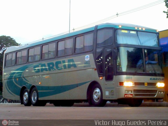 Viação Garcia 6802 na cidade de Maringá, Paraná, Brasil, por Victor Hugo Guedes Pereira. ID da foto: 12256.