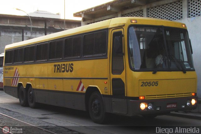 Viação Itapemirim 20505 na cidade de Rio de Janeiro, Rio de Janeiro, Brasil, por Diego Almeida Araujo. Número da foto: #15569.