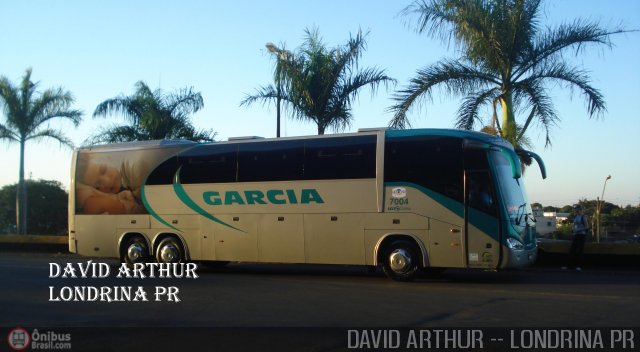 Viação Garcia 7004 na cidade de Londrina, Paraná, Brasil, por David Arthur. Número da foto: #15468.
