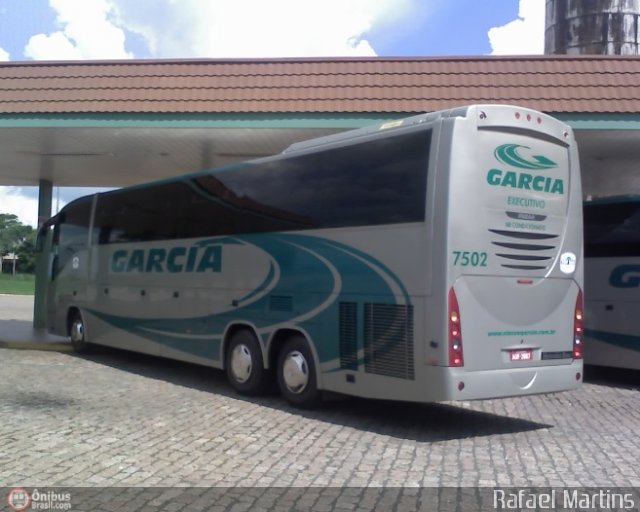 Viação Garcia 7502 na cidade de Santa Cruz do Rio Pardo, São Paulo, Brasil, por Rafael Martins. Número da foto: #16315.