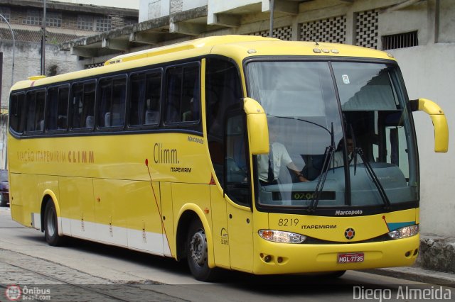 Viação Itapemirim 8219 na cidade de Rio de Janeiro, Rio de Janeiro, Brasil, por Diego Almeida Araujo. Número da foto: #16403.
