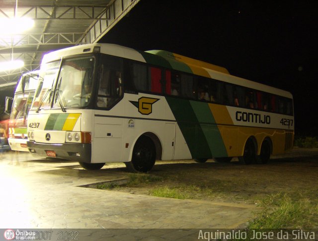 Empresa Gontijo de Transportes 4237 na cidade de Leopoldina, Minas Gerais, Brasil, por Aguinaldo José da Silva. Número da foto: #19304.