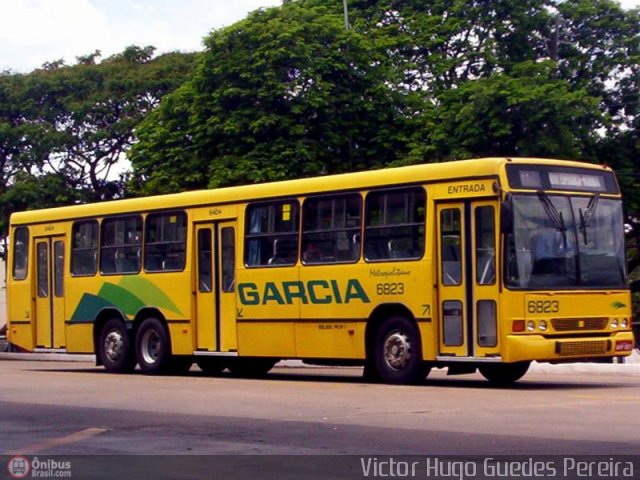 Viação Garcia 6823 na cidade de Maringá, Paraná, Brasil, por Victor Hugo Guedes Pereira. Número da foto: #20267.