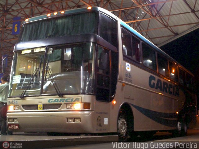 Viação Garcia 6434 na cidade de Maringá, Paraná, Brasil, por Victor Hugo Guedes Pereira. Número da foto: #23836.