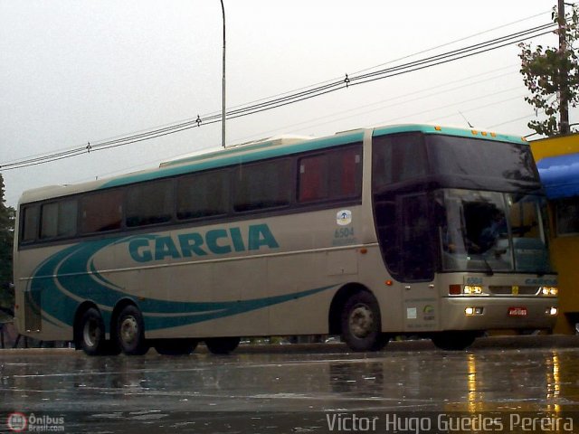 Viação Garcia 6504 na cidade de Maringá, Paraná, Brasil, por Victor Hugo Guedes Pereira. Número da foto: #24836.