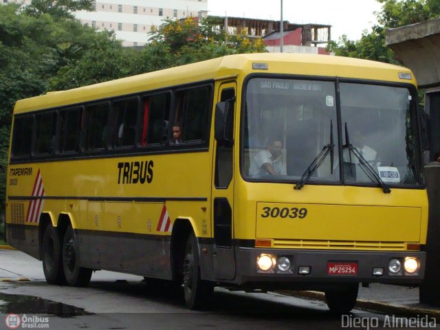 Viação Itapemirim 30039 na cidade de São Paulo, São Paulo, Brasil, por Diego Almeida Araujo. Número da foto: #28530.