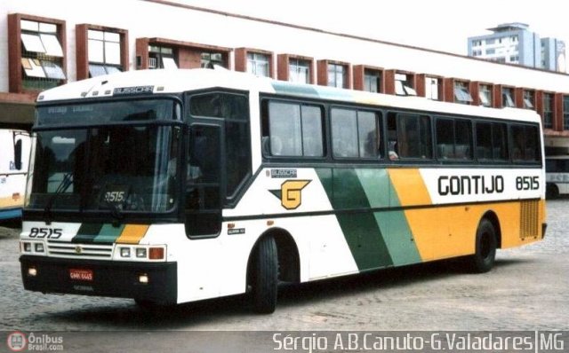 Empresa Gontijo de Transportes 8515 na cidade de Governador Valadares, Minas Gerais, Brasil, por Sérgio Augusto Braga Canuto. ID da foto: 29360.