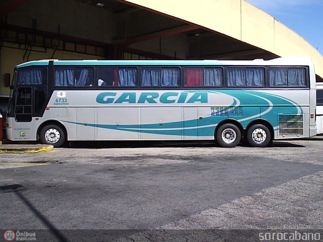 Viação Garcia 6733 na cidade de Sorocaba, São Paulo, Brasil, por Elias  Junior. Número da foto: #29511.