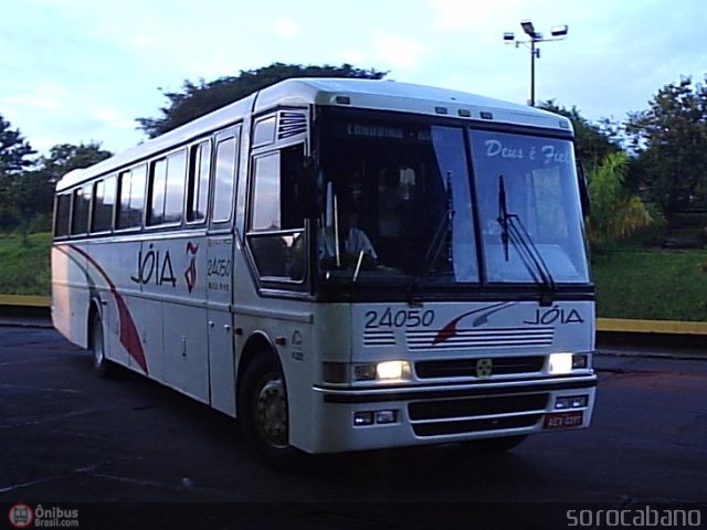 Viação Jóia > Expresso Jóia 24050 na cidade de Londrina, Paraná, Brasil, por Elias  Junior. Número da foto: #33134.